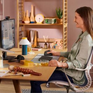 Logitech Lift Vertical Ergonomic Mouse - Mouse verticale - ergonomico - ottica - 6 pulsanti - senza fili - Bluetooth, 2.4 GHz - ricevitore USB Logitech Logi Bolt - grafite - 5099206099784